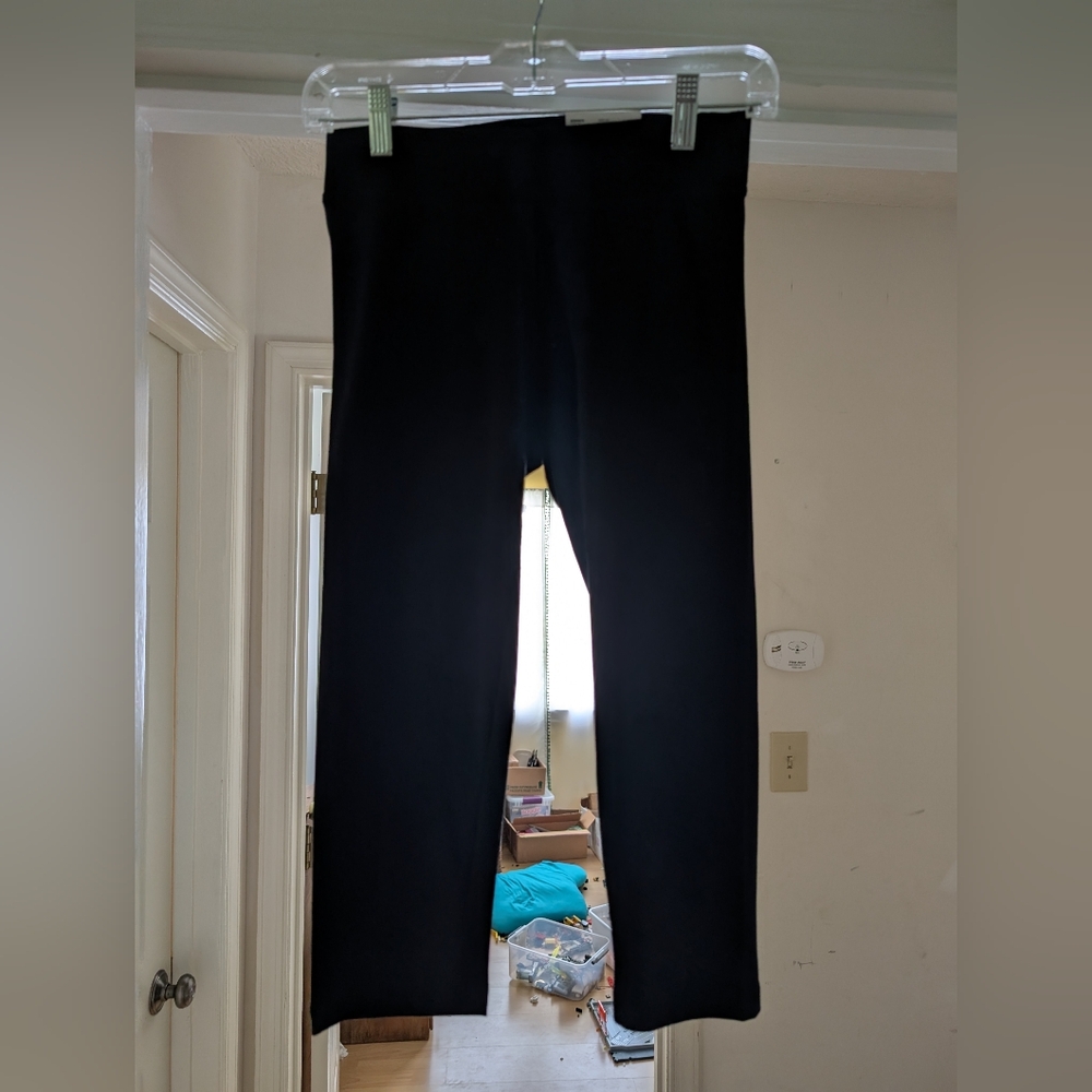 Black Cropped Cotton Legging